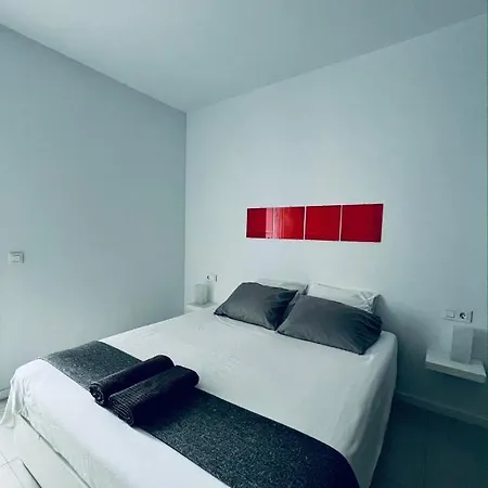 Trendy Casa Linea Semesterbostad *